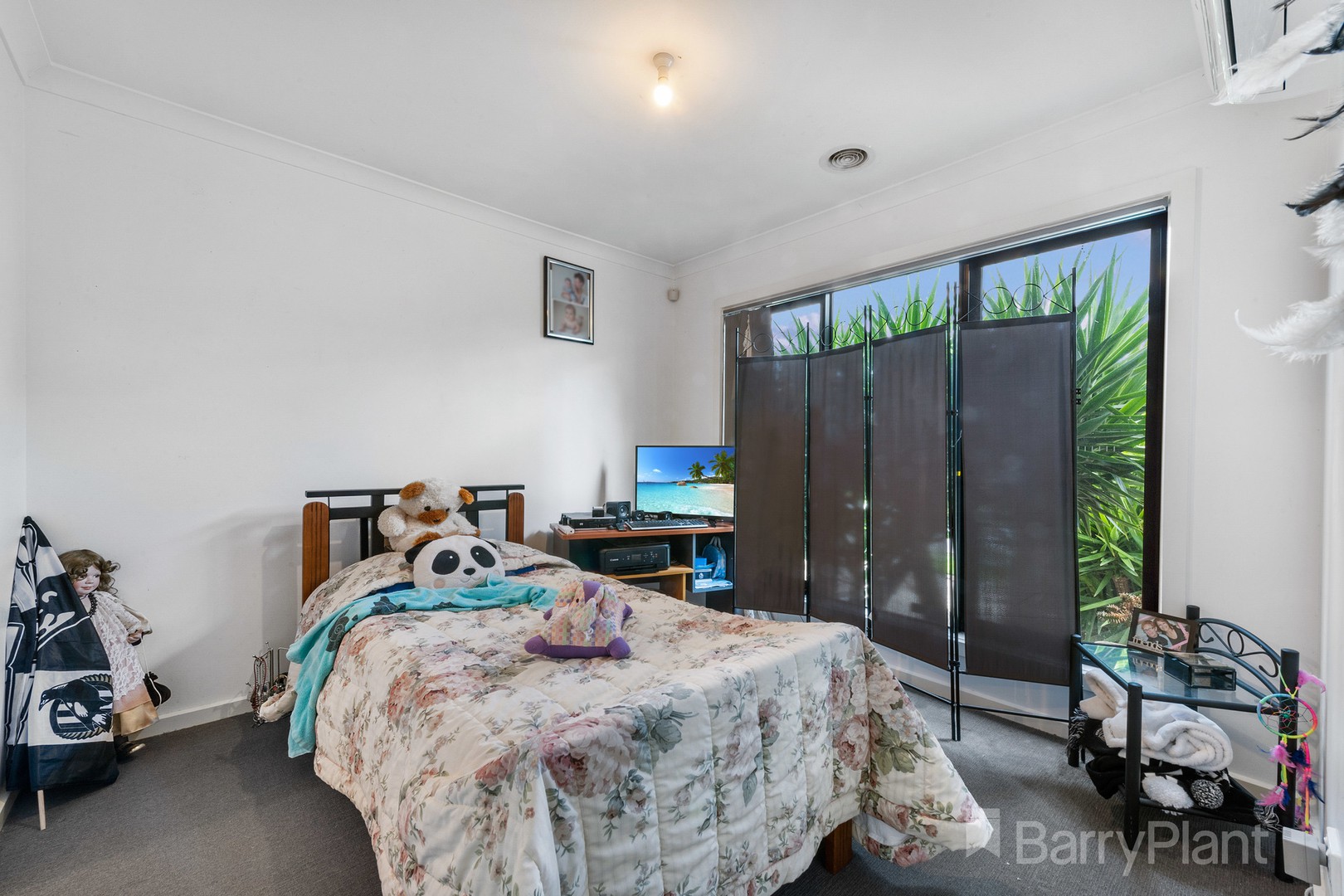 33 Lakewood Boulevard, Melton, VIC 3337, Melton - Thumbnail 3