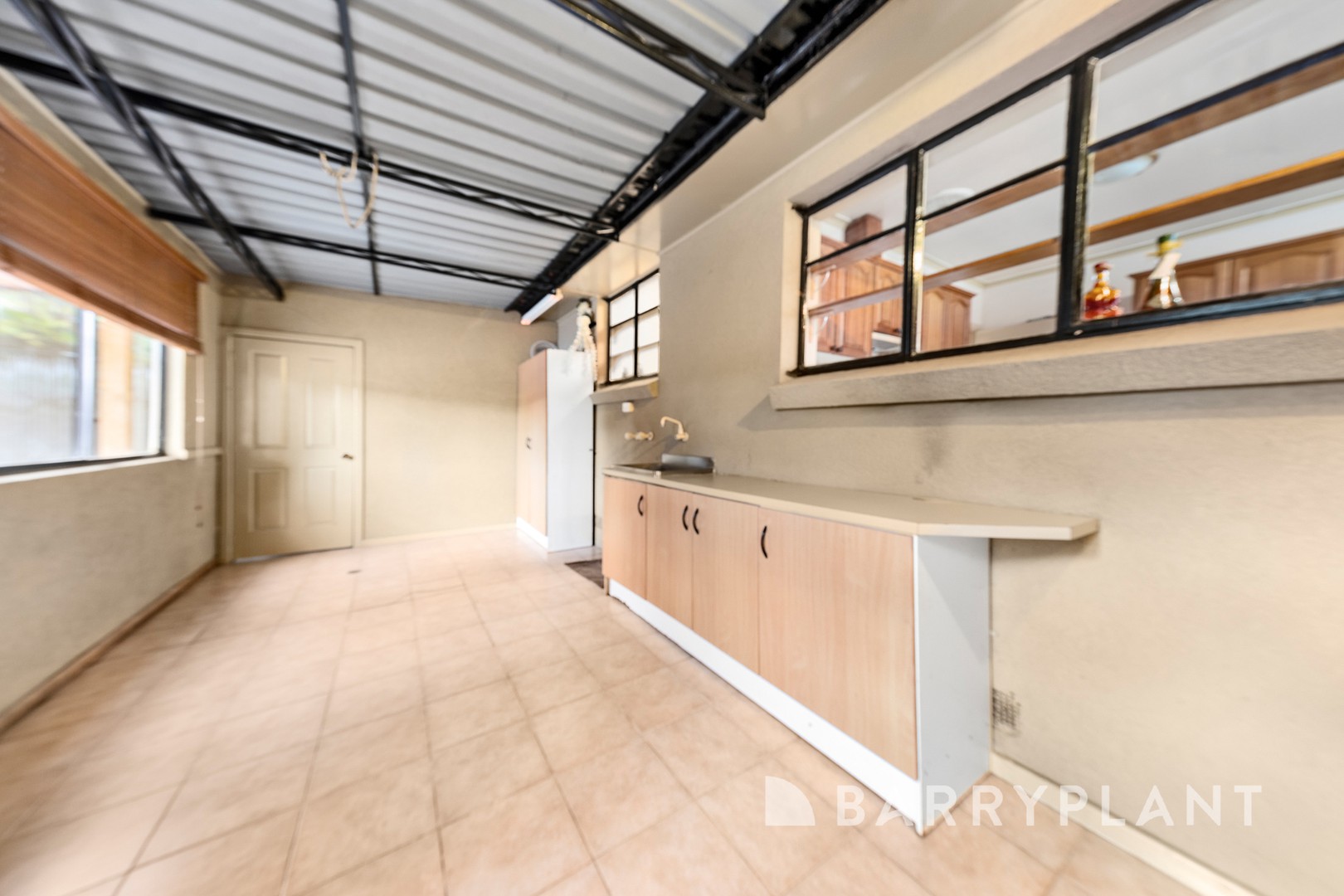 33 Leslie Street, St Albans, VIC 3021, St Albans - Thumbnail 4