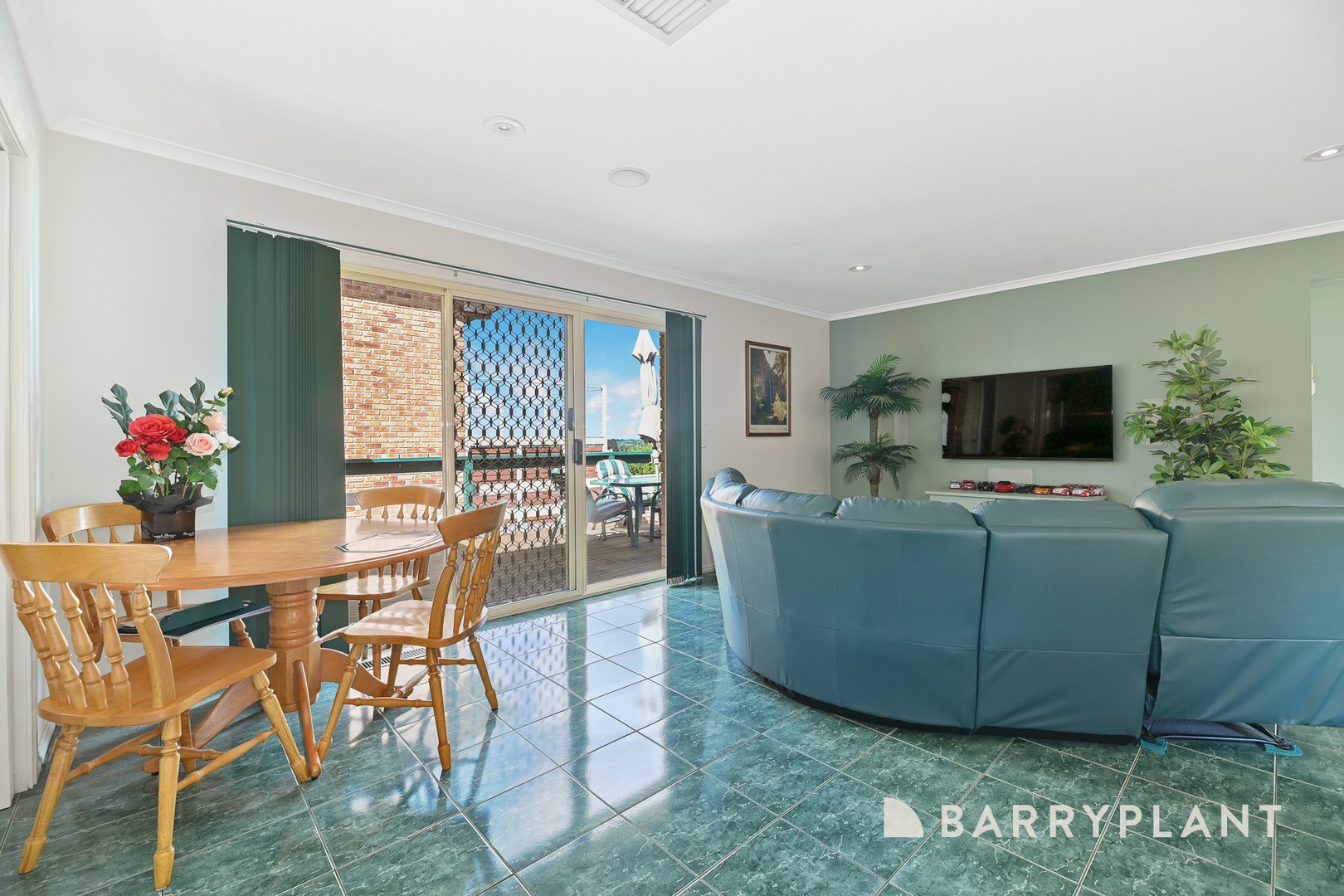 33 Lodge Crescent, Berwick, VIC 3806, Berwick - Thumbnail 7