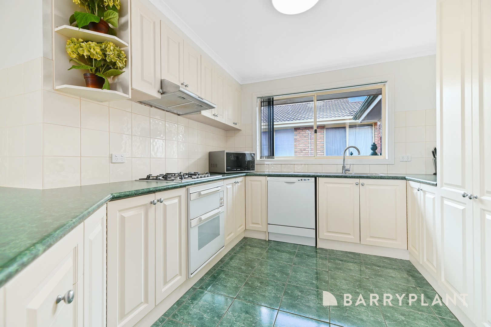 33 Lodge Crescent, Berwick, VIC 3806, Berwick - Thumbnail 8