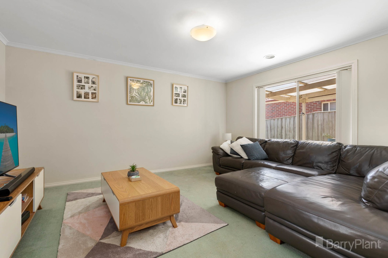 33 Lydia Mary Drive, Berwick, VIC 3806, Berwick - Thumbnail 3
