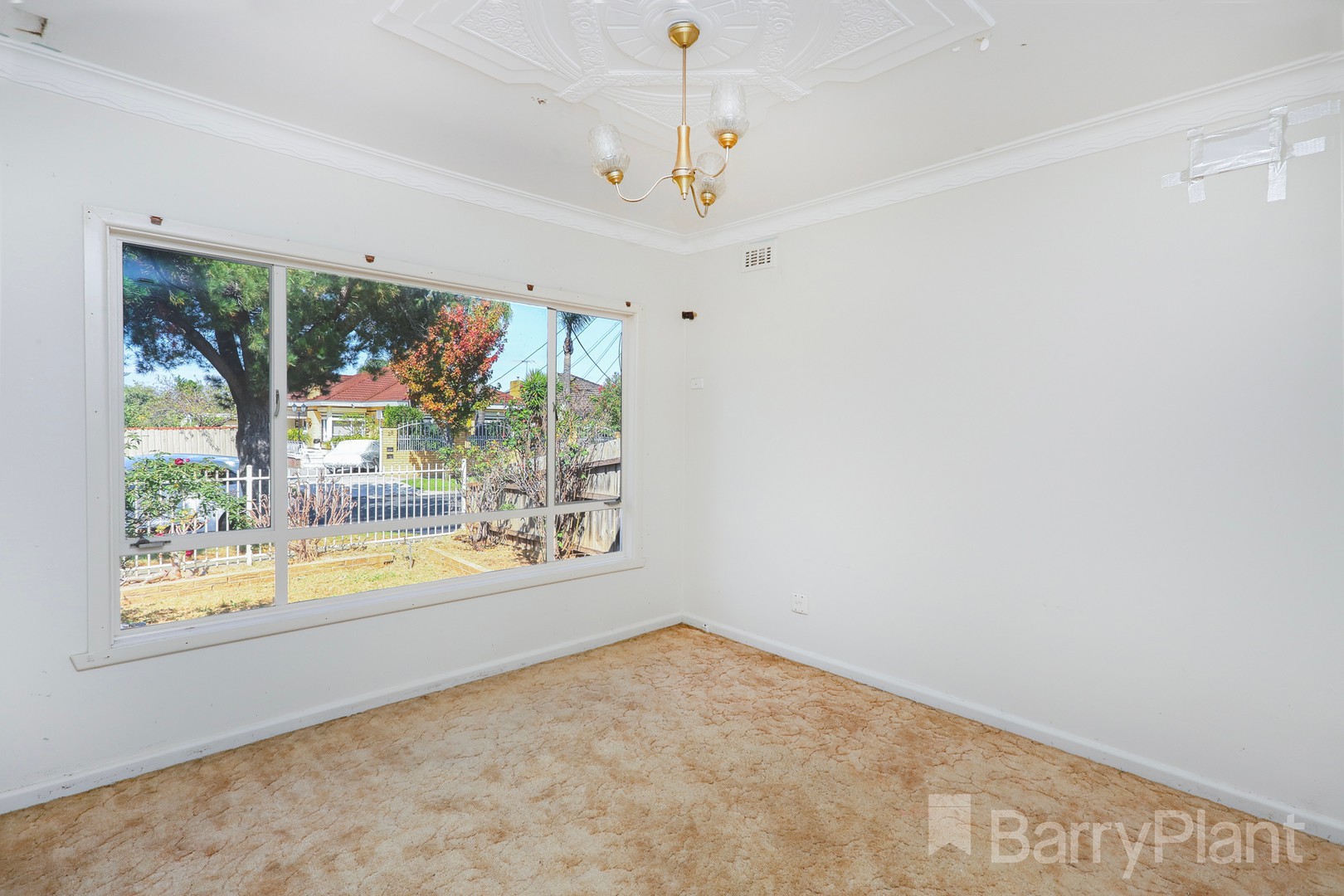 33 Marcia Street, Sunshine West, VIC 3020, Sunshine West - Thumbnail 3