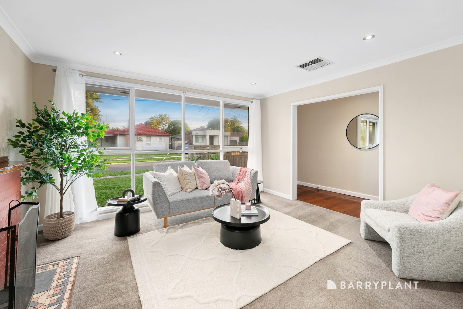 33 Marlborough Road, Bayswater, VIC 3153 - Thumbnail 2 - 10/04/2026