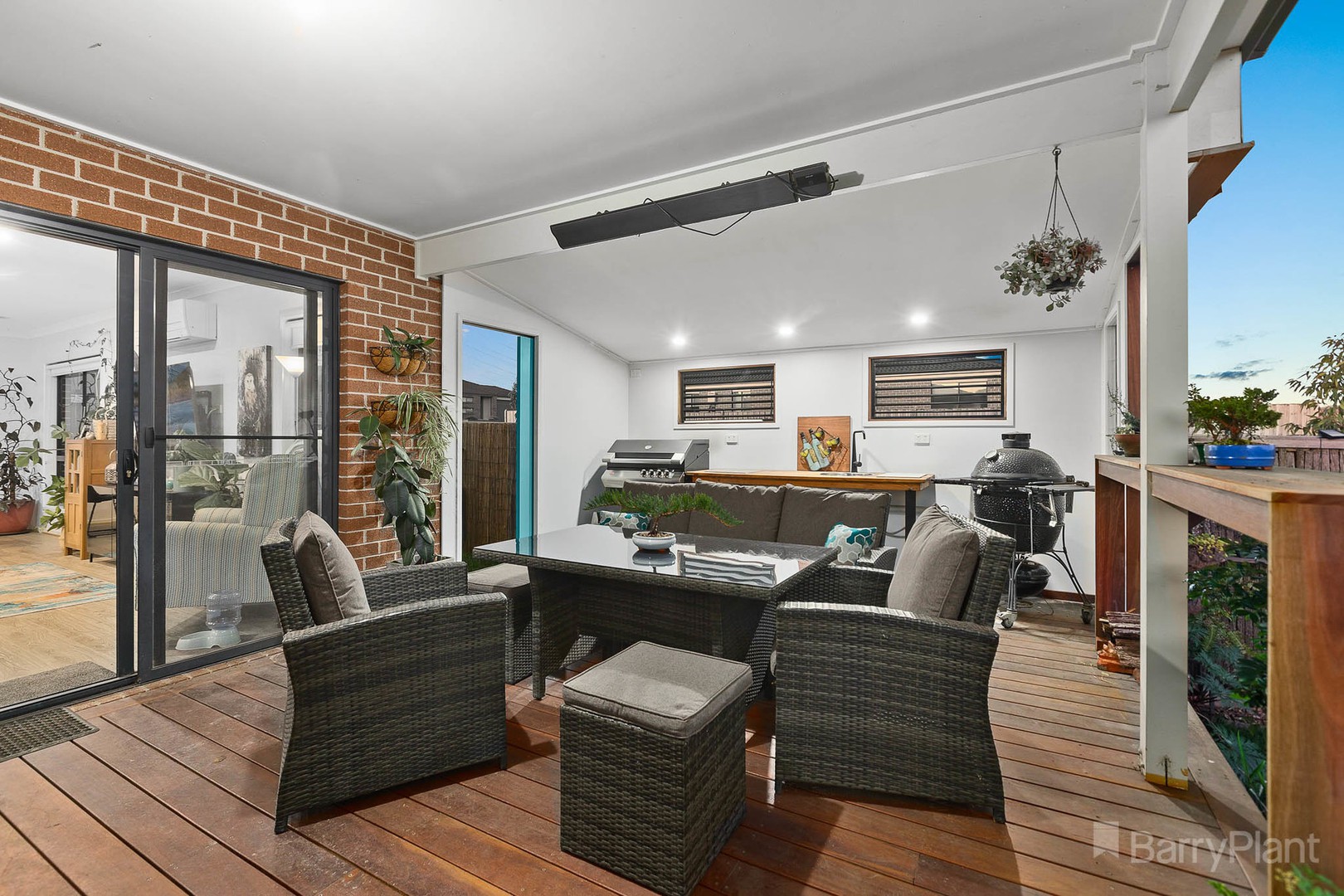 33 Meadowlea Crescent, Pakenham, VIC 3810, Pakenham - Thumbnail 7