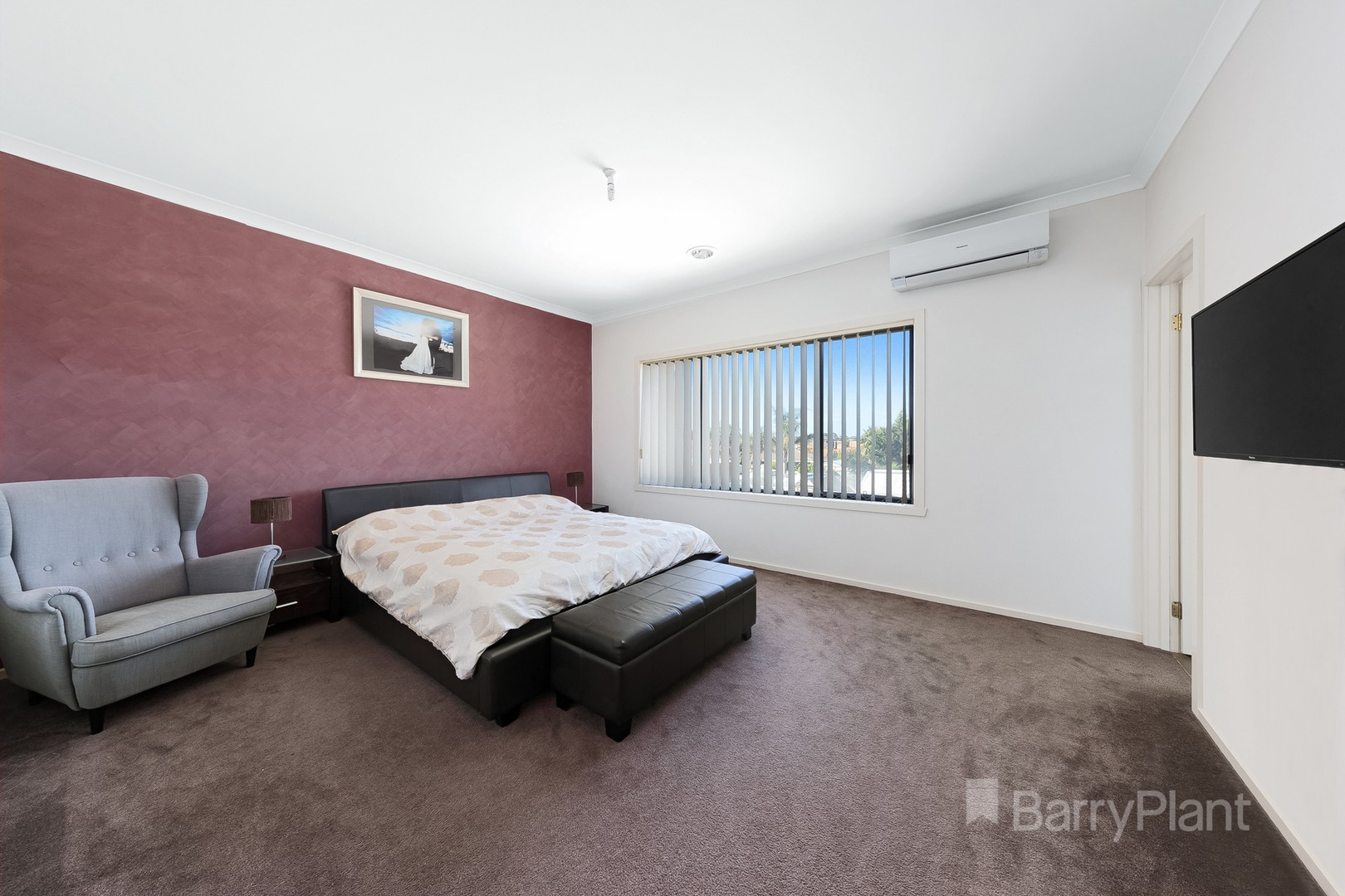 33 Menzies Drive, Burnside Heights, VIC 3023, Burnside Heights - Thumbnail 3
