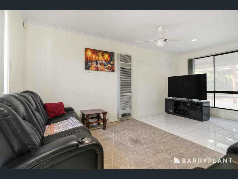 33 Moonstone Circuit, St Albans, VIC 3021, St Albans - Thumbnail 5