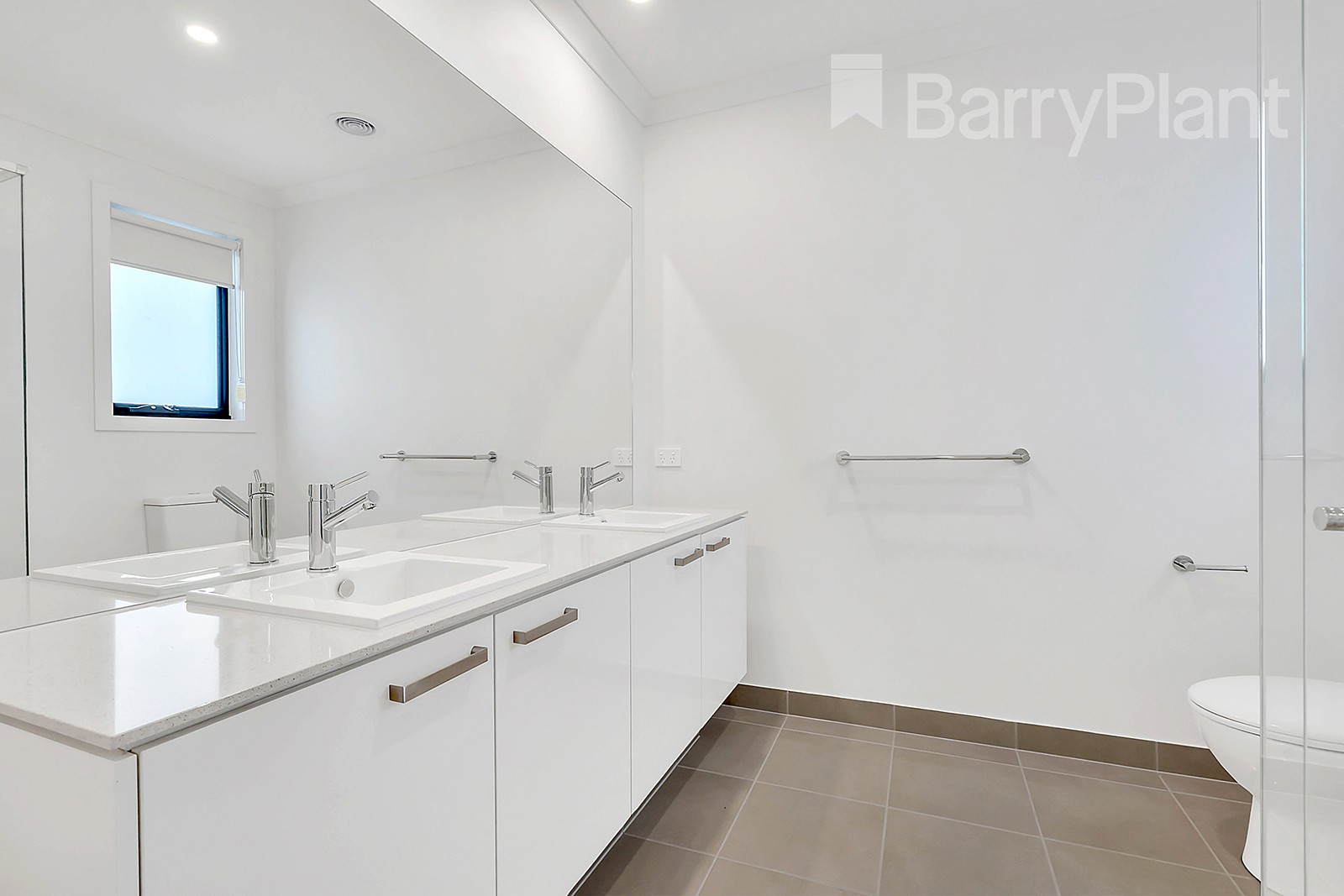 33 Nautical Crescent, Craigieburn, VIC 3064, Craigieburn - Thumbnail 8