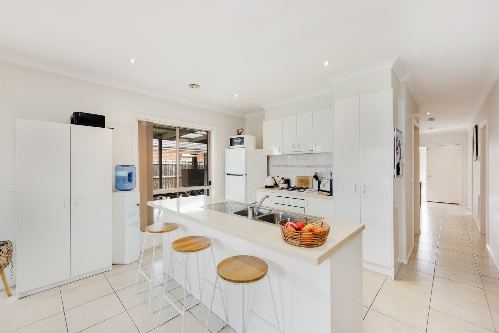 33 Nigella Avenue, Corio, VIC 3214 - Thumbnail 2 - 07/04/2022