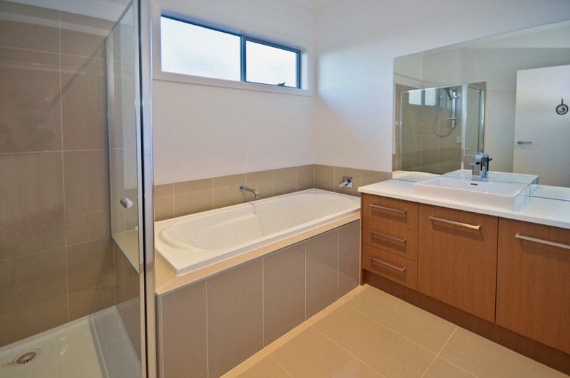 33 Nyah Street, Keilor East, VIC 3033, Keilor East - Thumbnail 4