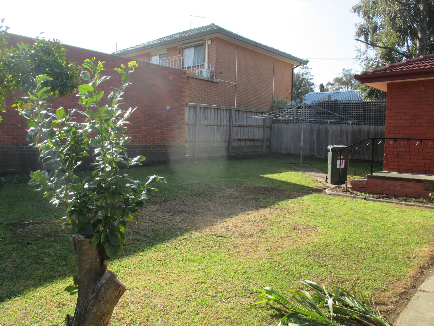 33 Ormond Avenue, Mitcham, VIC 3132 - Thumbnail 2 - 13/12/2023