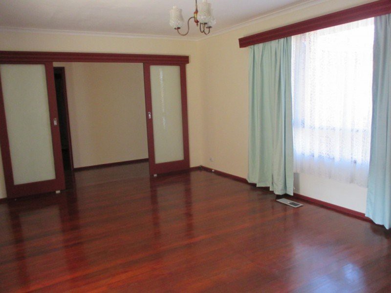 33 Ormond Avenue, Mitcham, VIC 3132, Mitcham - Thumbnail 5