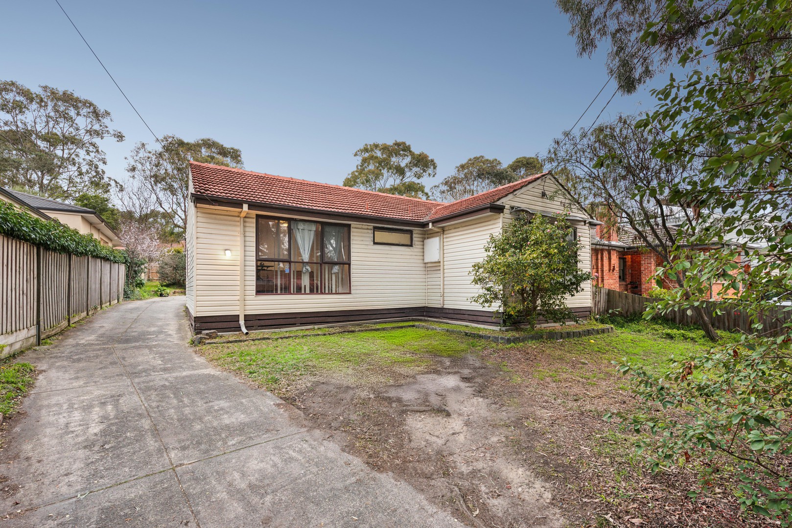 33 Pakenham Street, Blackburn, VIC 3130, Blackburn - Thumbnail 2