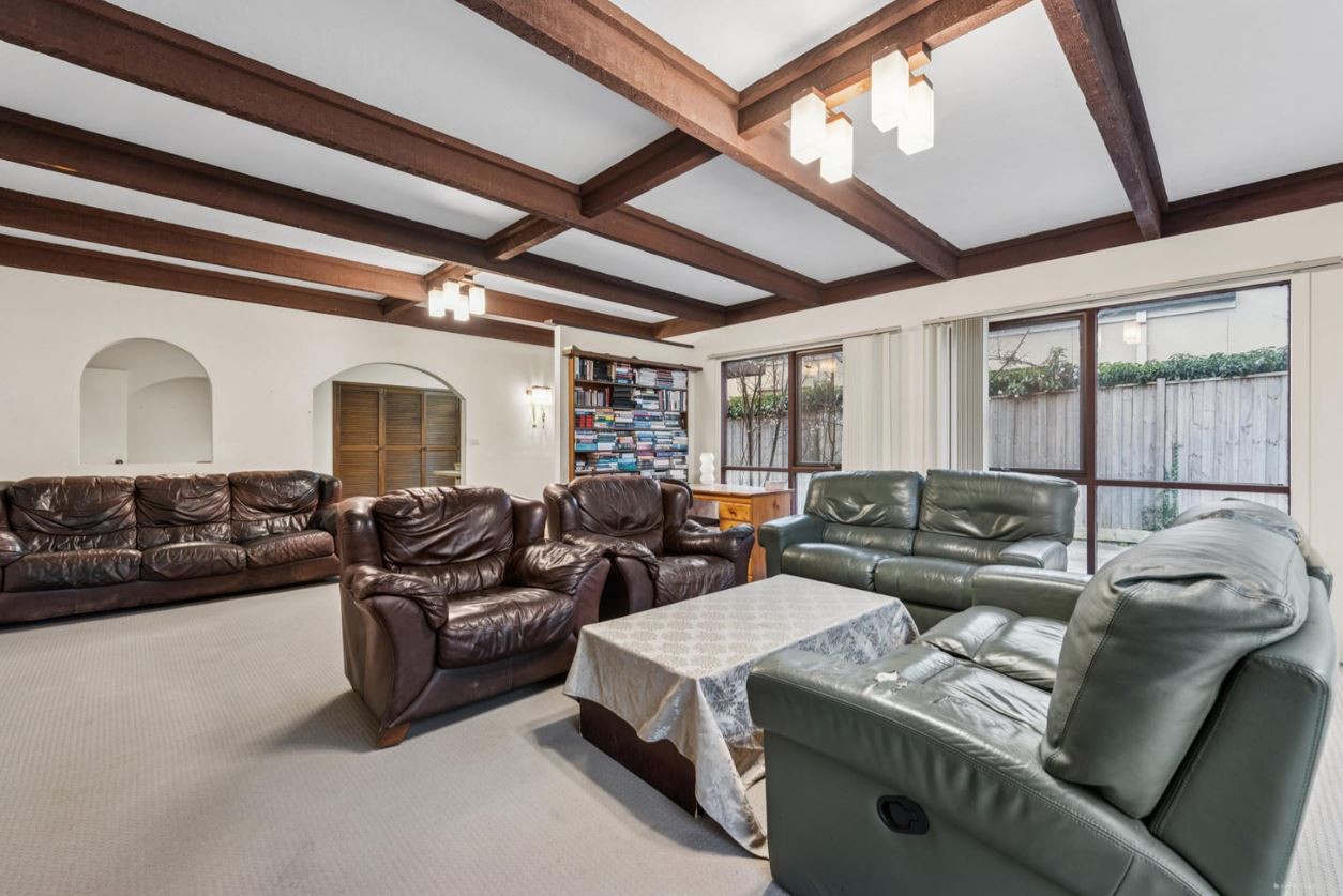 33 Pakenham Street, Blackburn, VIC 3130, Blackburn - Thumbnail 2