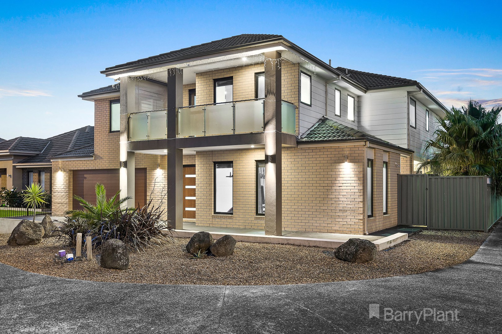 33 Park Orchard Drive, Pakenham, VIC 3810, Pakenham - Thumbnail 2