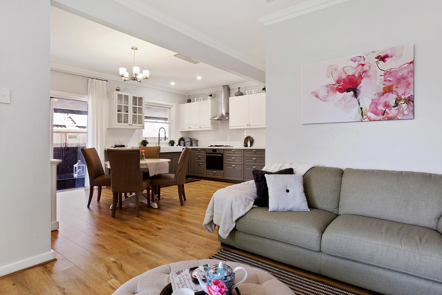 33 Pibroch Avenue, Windsor Gardens, SA 5087 - Thumbnail 2 - 19/02/2024