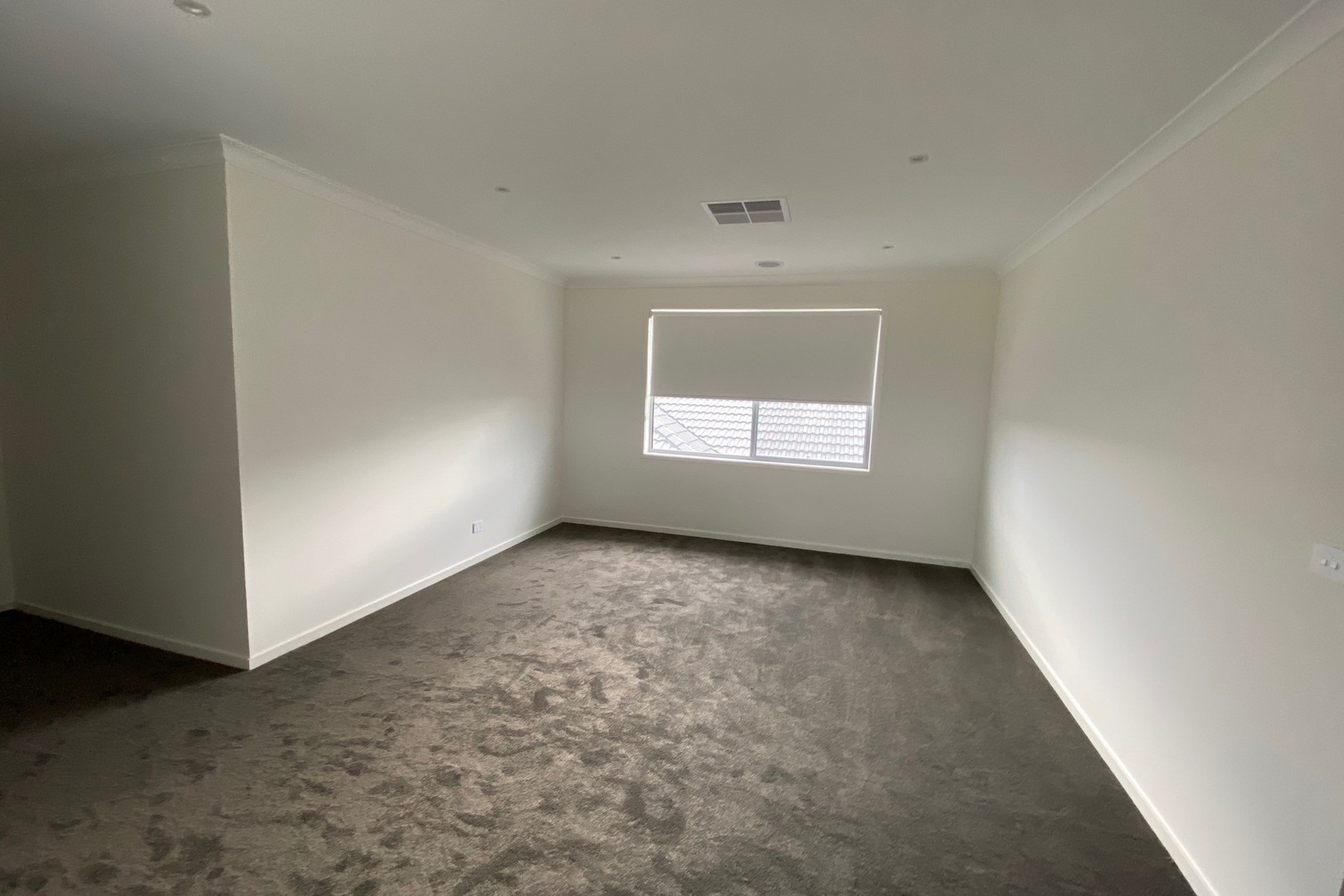 33 Plymouth Boulevard, Clyde North, VIC 3978, Clyde North - Thumbnail 5