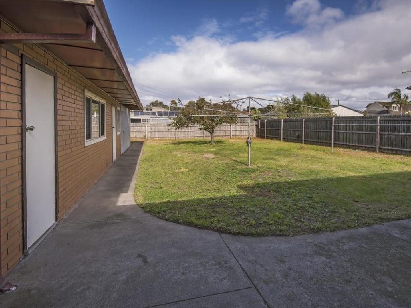 33 Poplar Street, Thomastown, VIC 3074, Thomastown - Thumbnail 4