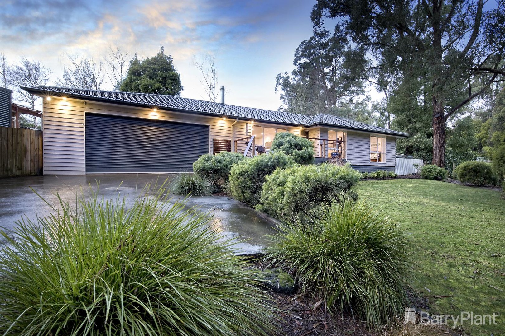 33 Rankins Road, Monbulk, VIC 3793, Monbulk - Thumbnail 2