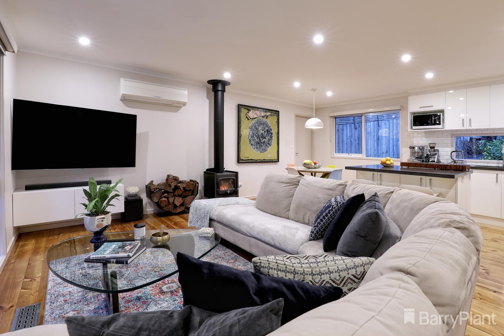 33 Rankins Road, Monbulk, VIC 3793, Monbulk - Thumbnail 4