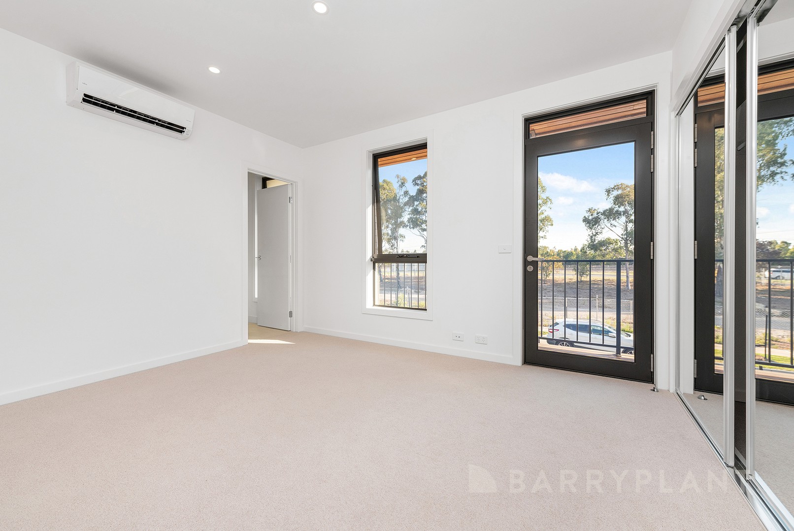 33 Ribbonwood Crescent, Sunshine North, VIC 3020 - Thumbnail 2 - 23/04/2025