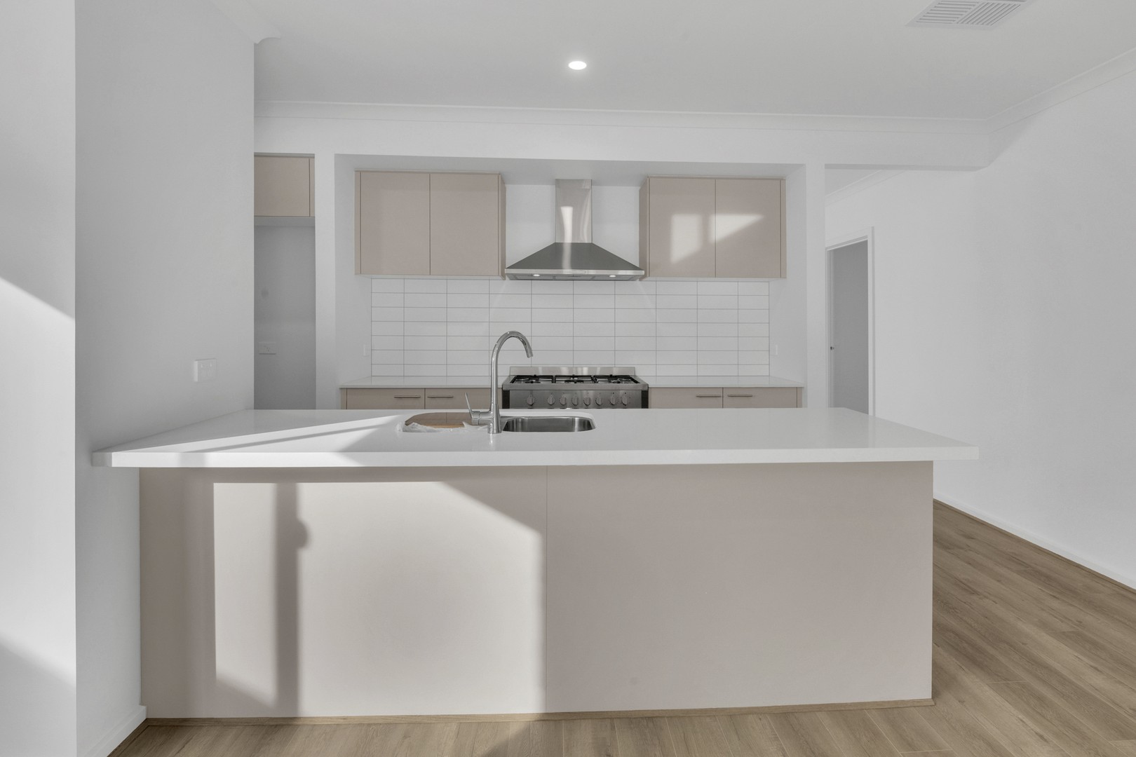 33 Samolus Street, Mickleham, VIC 3064, Mickleham - Thumbnail 4