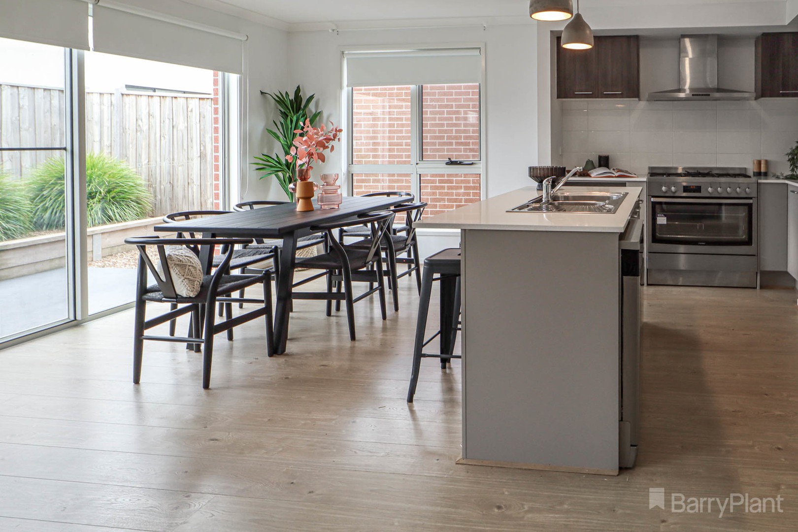 33 Sandy Road, Officer, VIC 3809, Officer - Thumbnail 4