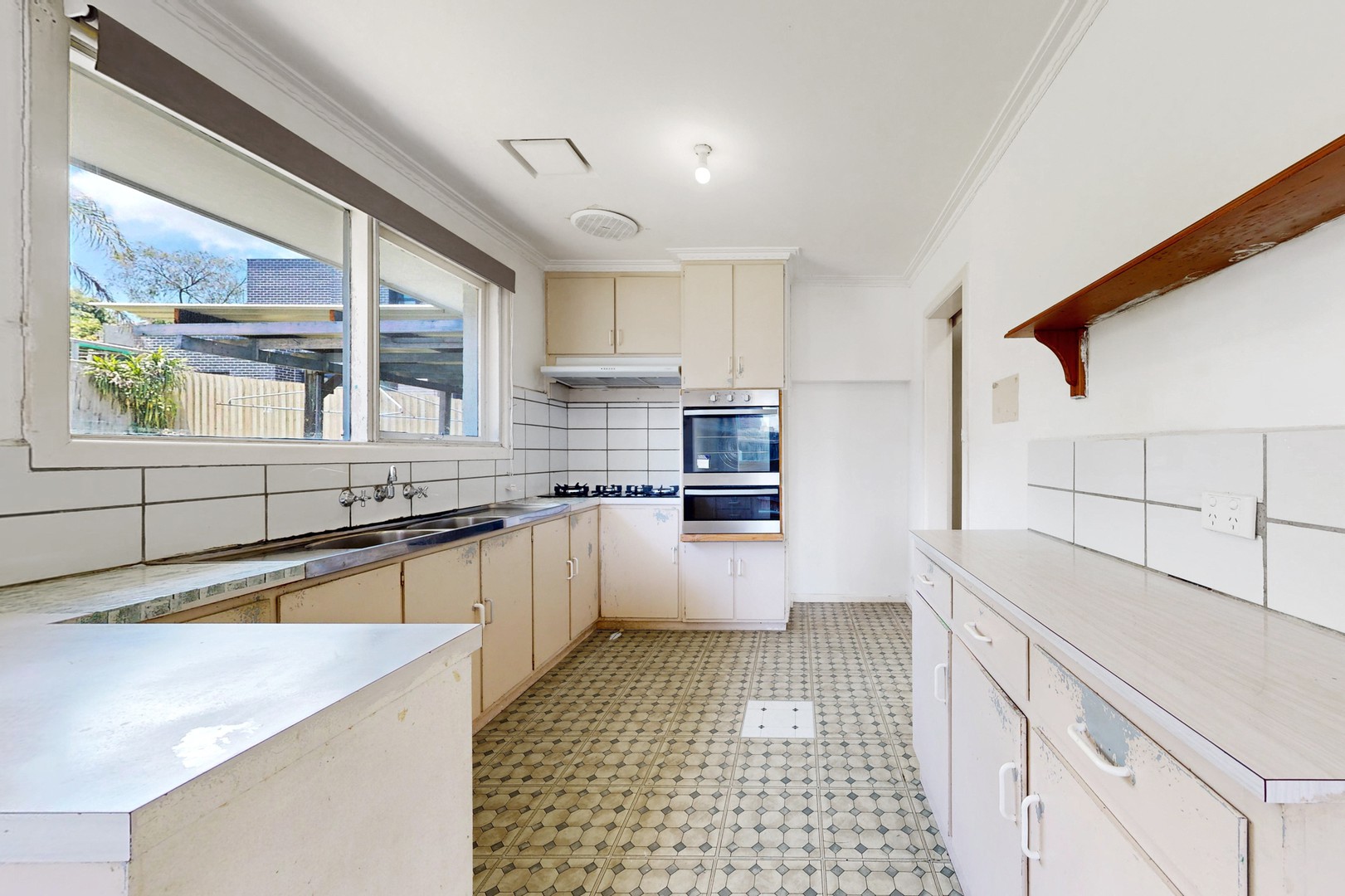 33 Saxonwood Drive, Doncaster East, VIC 3109, Doncaster East - Thumbnail 4