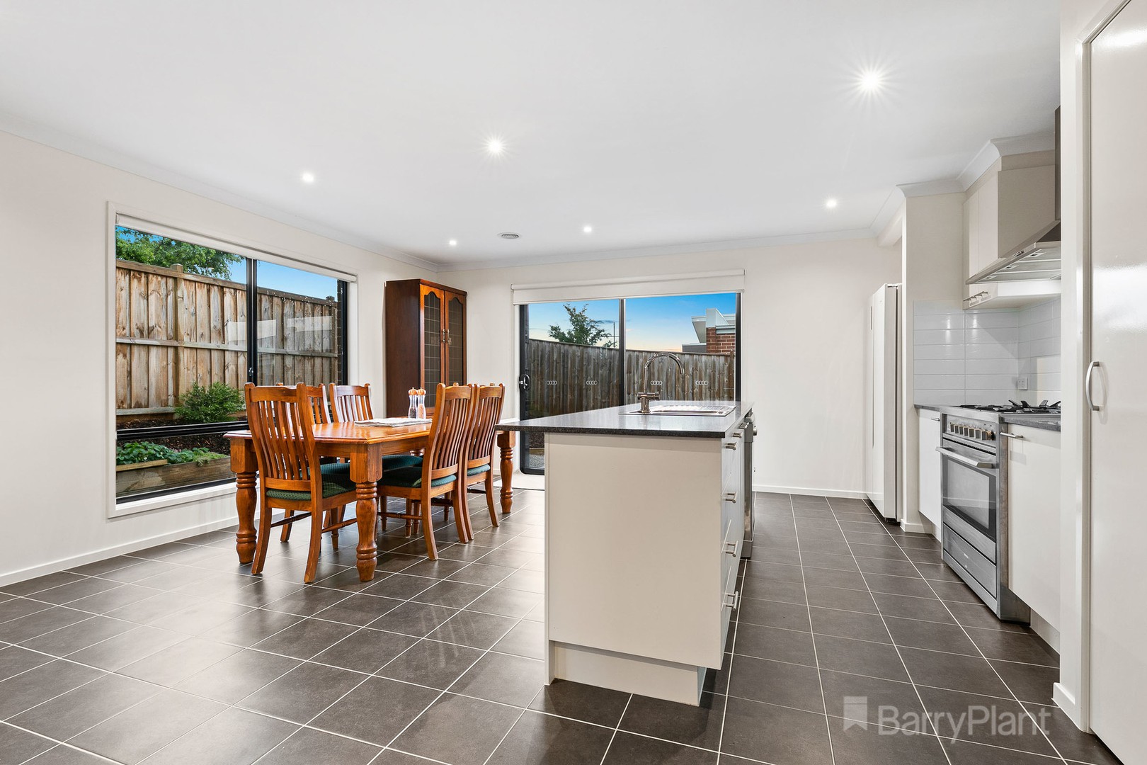 33 Silkwood Drive, Warragul, VIC 3820, Warragul - Thumbnail 5