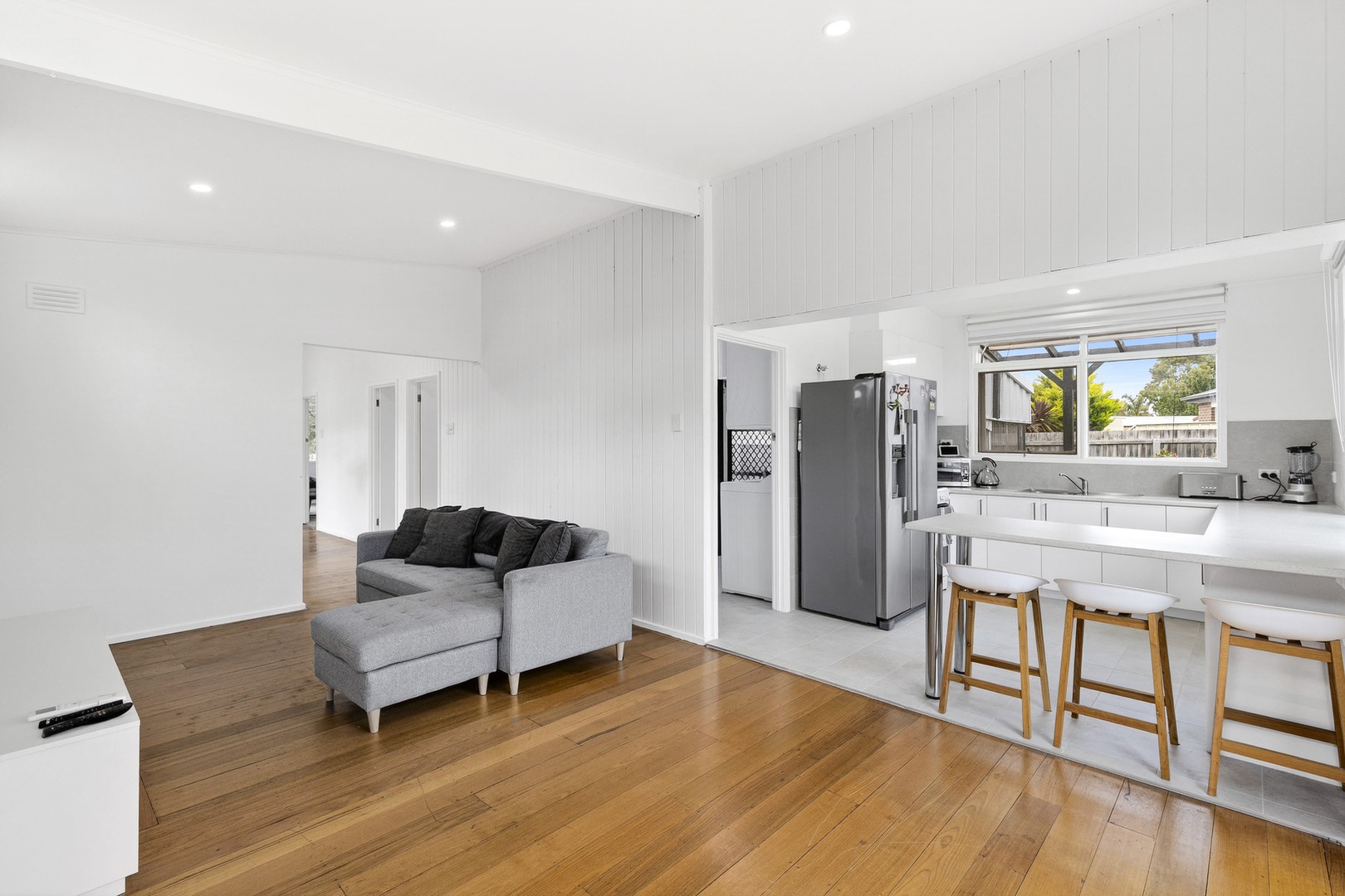 33 Simons Road, Leopold, VIC 3224 - Thumbnail 2 - 17/03/2026