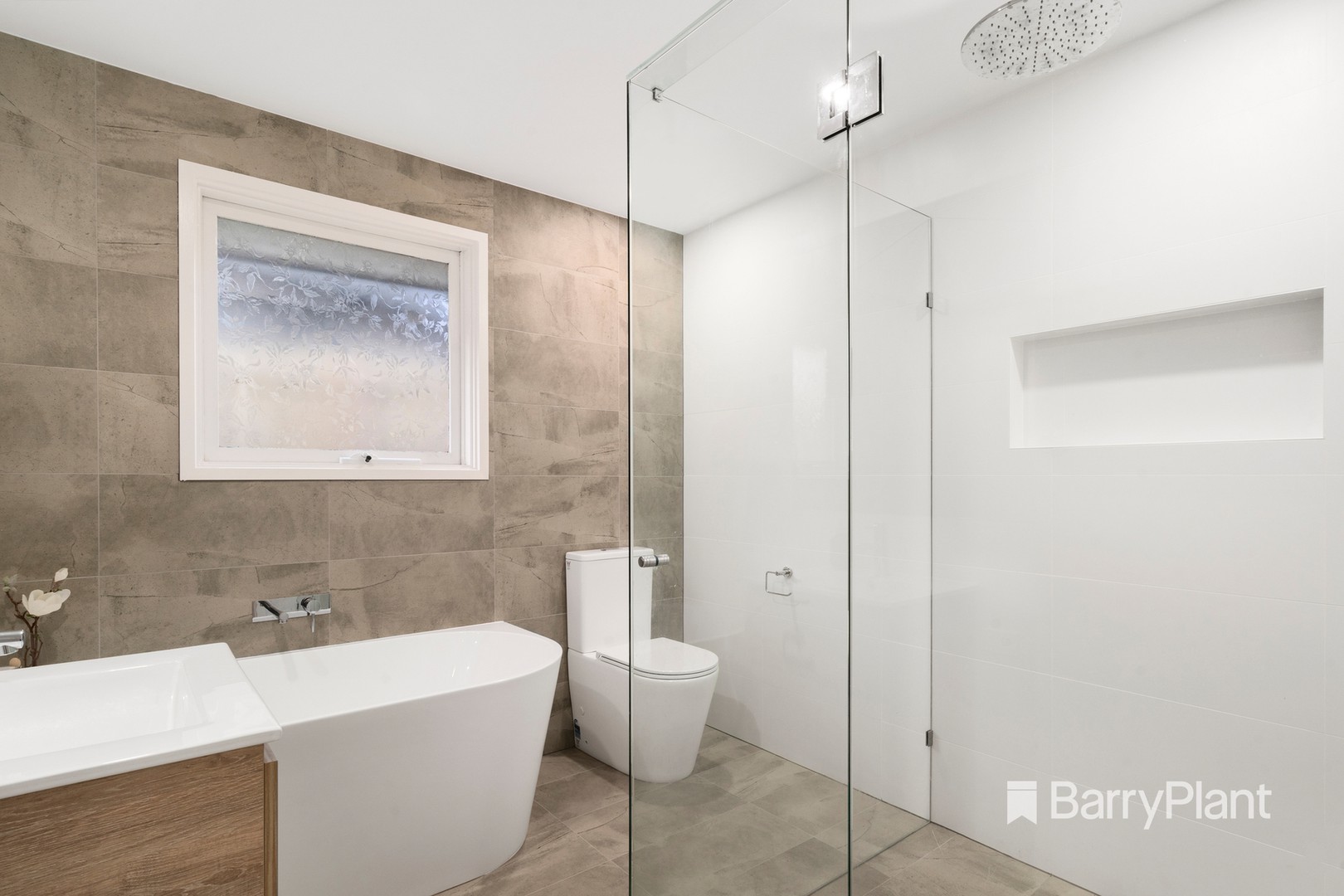 33 Swinburne Avenue, Mooroolbark, VIC 3138, Mooroolbark - Thumbnail 7