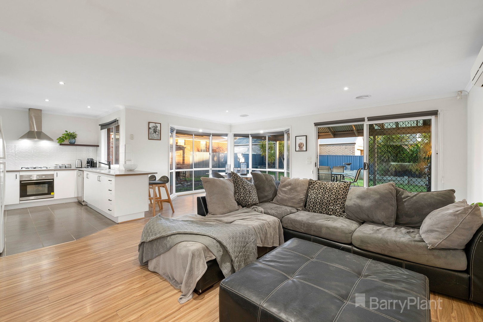 33 The Parkway, Pakenham, VIC 3810, Pakenham - Thumbnail 5