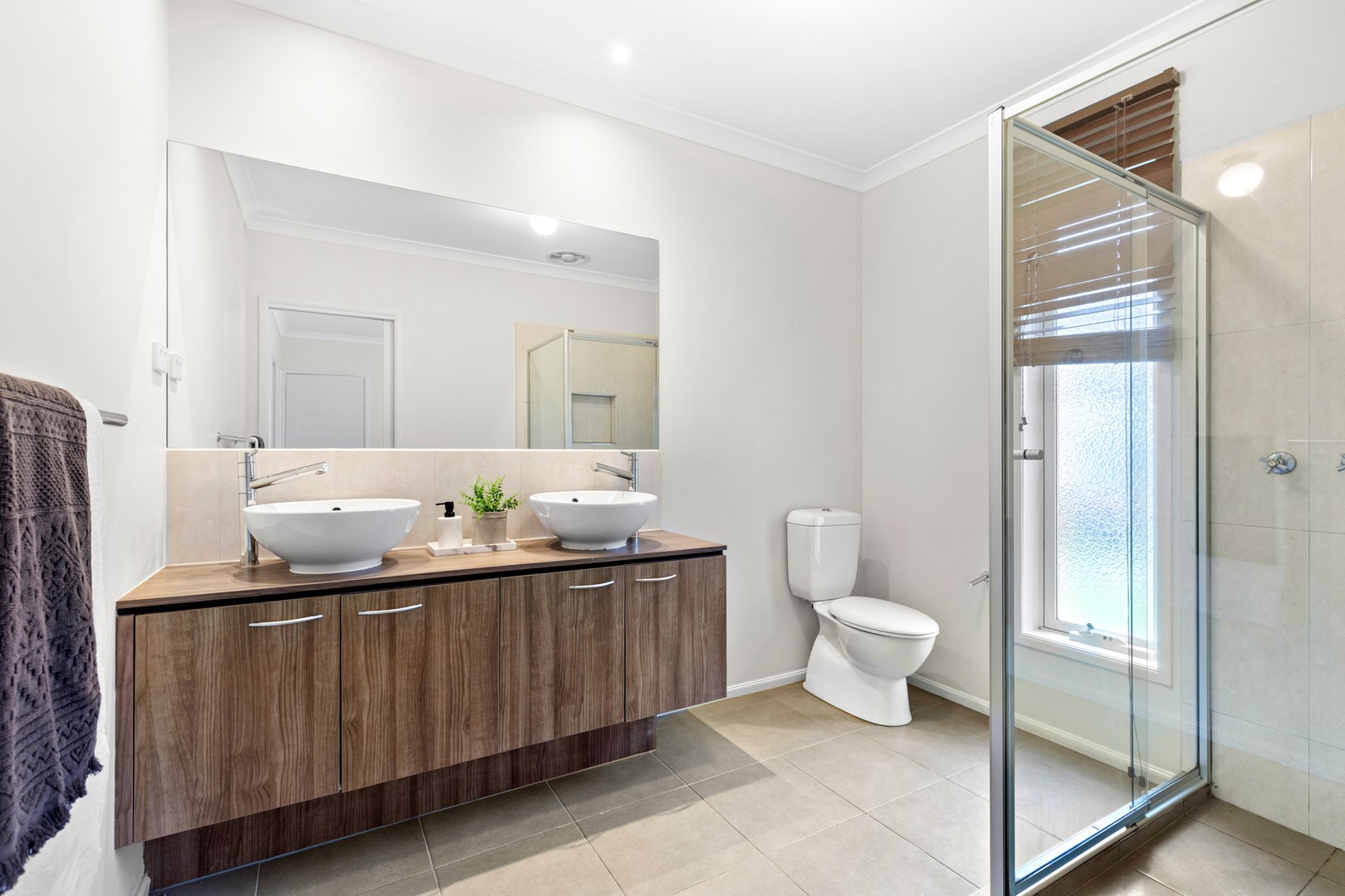 33 Tristania Drive, Point Cook, VIC 3030, Point Cook - Thumbnail 4