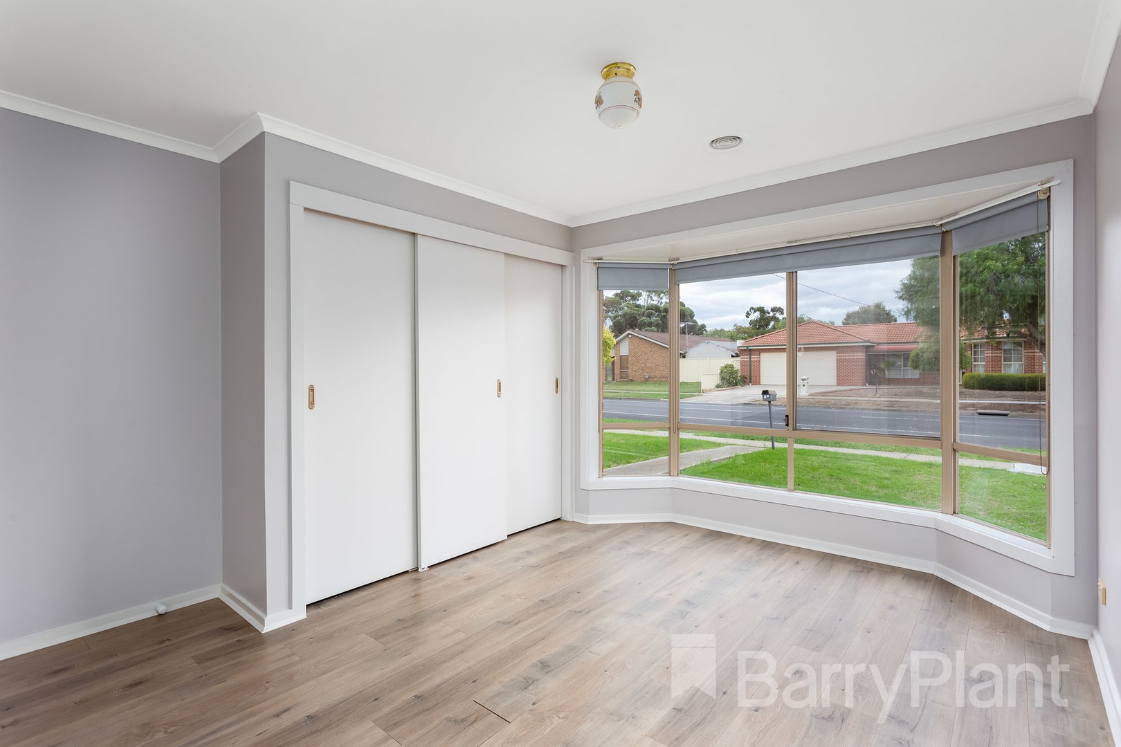 33 Virgilia Drive, Hoppers Crossing, VIC 3029 - Thumbnail 2 - 03/05/2023