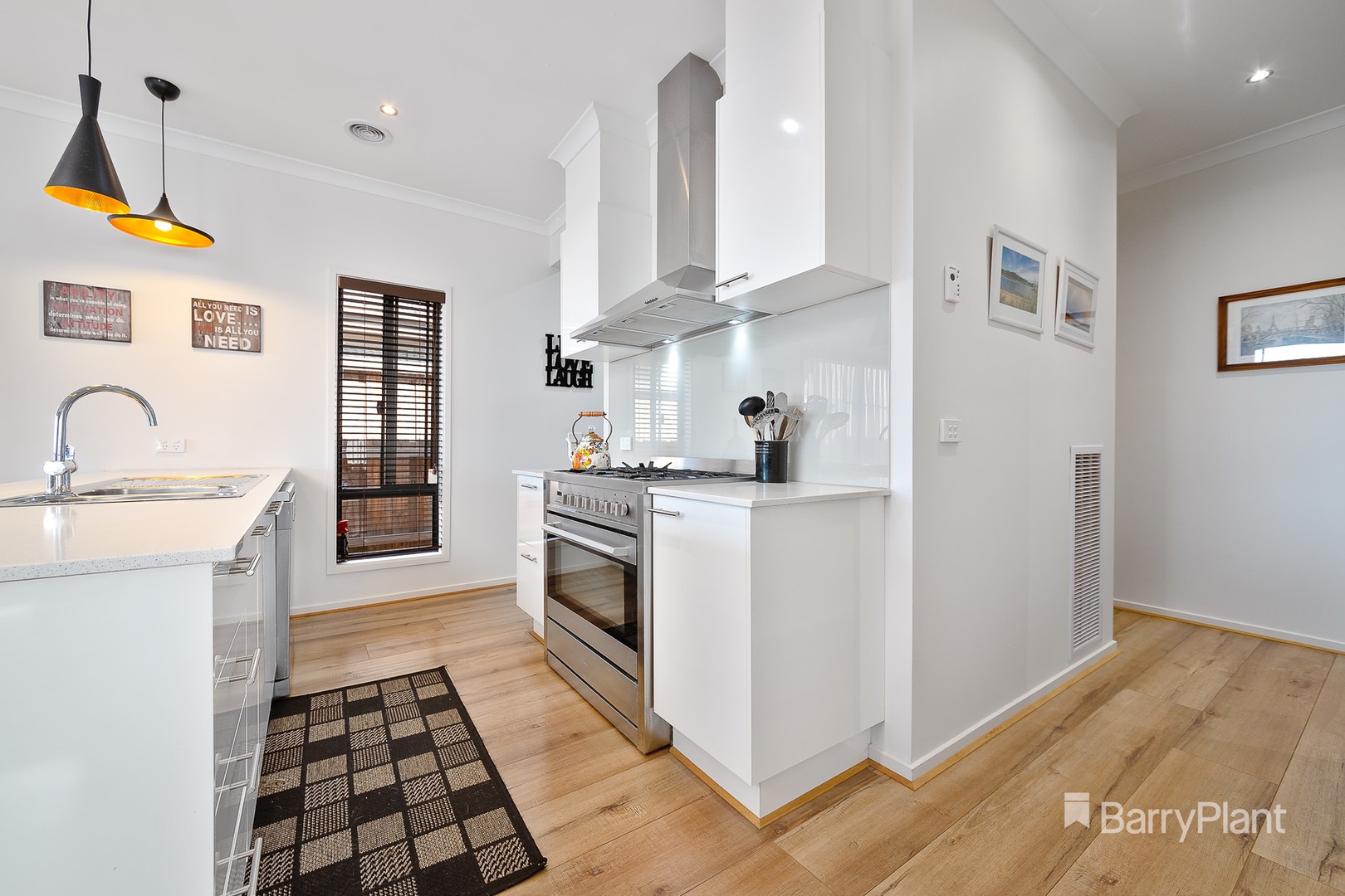 33 Walkhill Drive, Wollert, VIC 3750, Wollert - Thumbnail 4