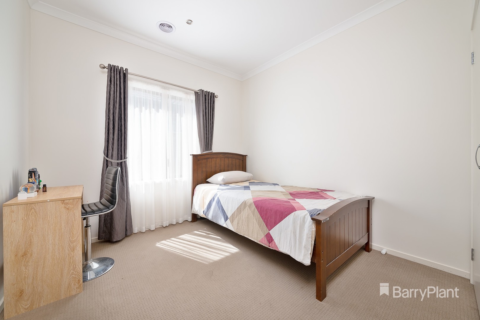 33 Walkhill Drive, Wollert, VIC 3750, Wollert - Thumbnail 7