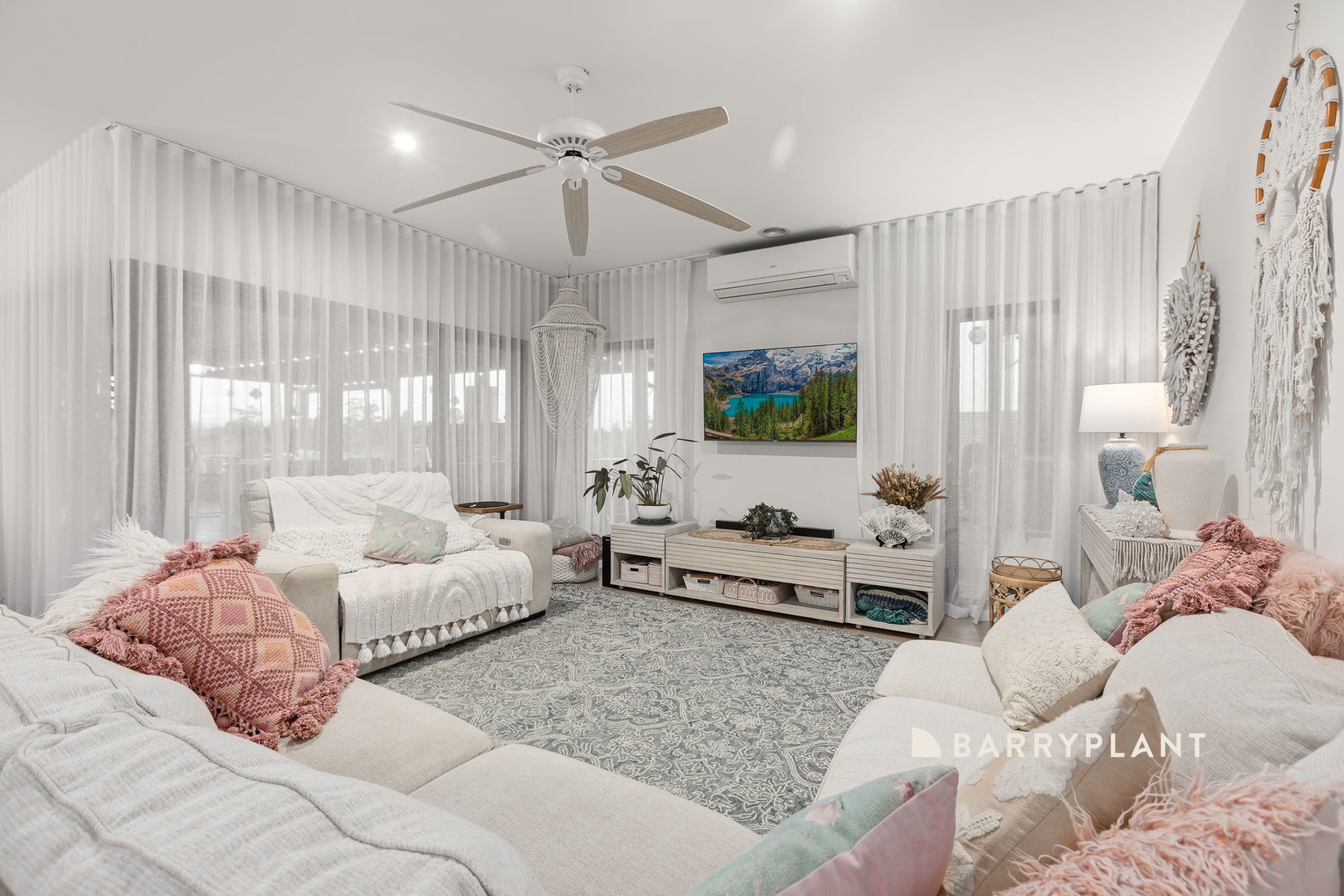 33 Wallace Crescent, Drouin, VIC 3818, Drouin - Thumbnail 6