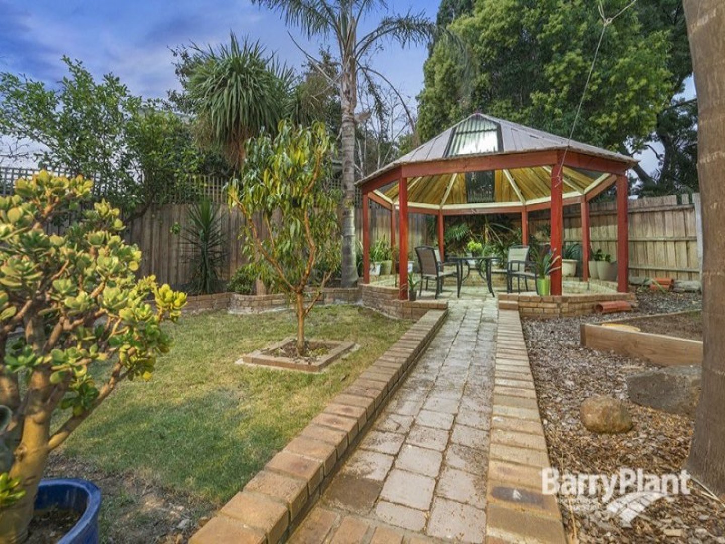 33 Warralong AvenueGreensborough, VIC 3088  - Leased, Greensborough - Thumbnail 4