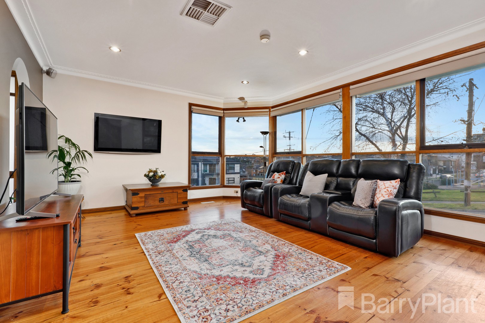 33 Warrenwood Place, Bundoora, VIC 3083, Bundoora - Thumbnail 2