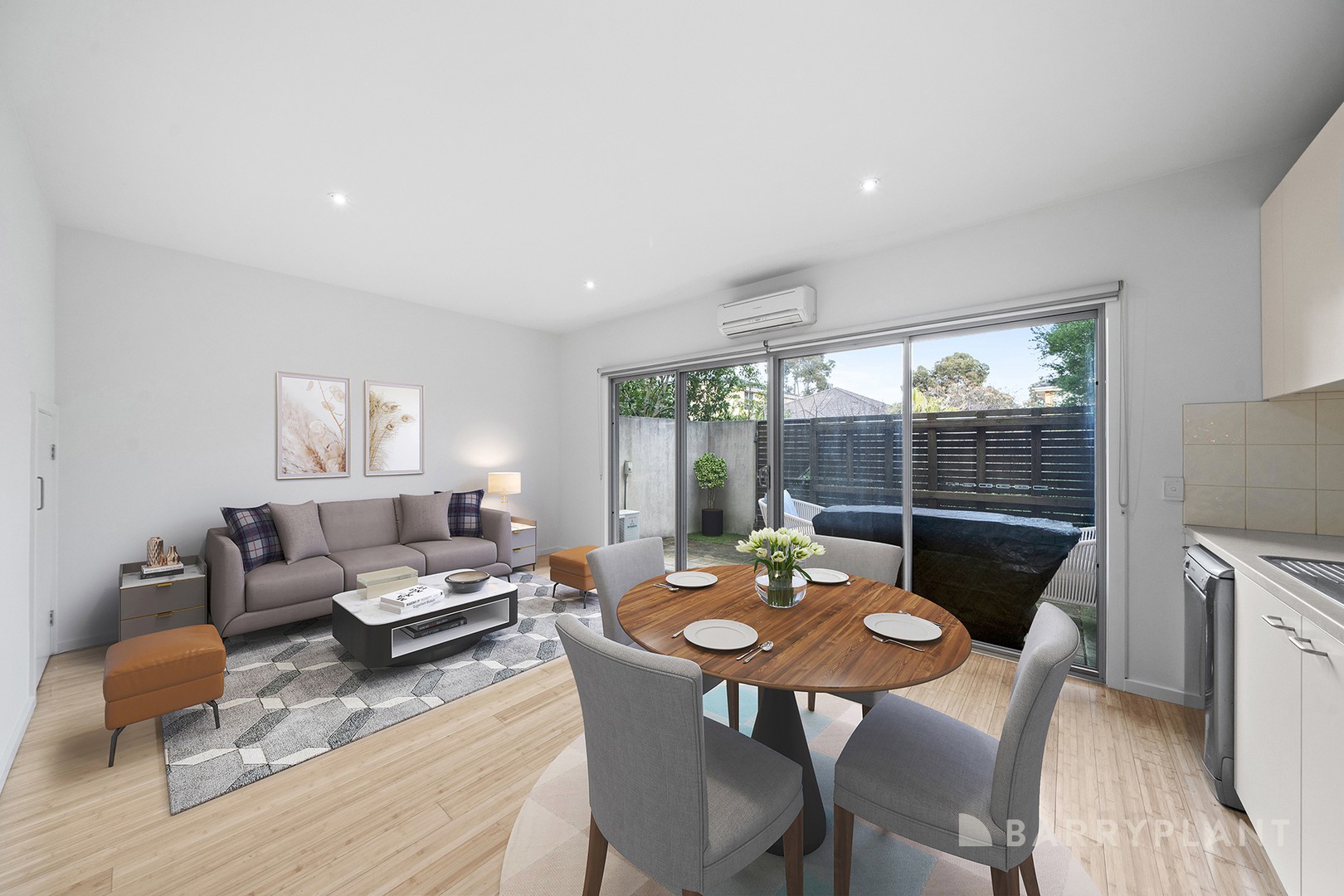 33 Waxflower Crescent, Bundoora, VIC 3083, Bundoora - Thumbnail 2