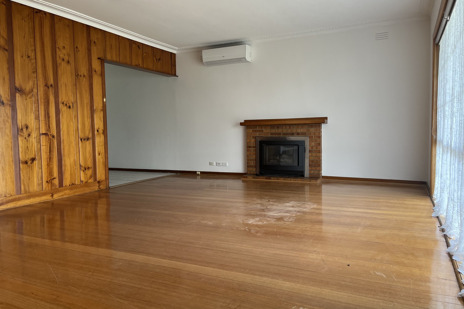 33 West Esplanade, St Albans, VIC 3021, St Albans - Thumbnail 2