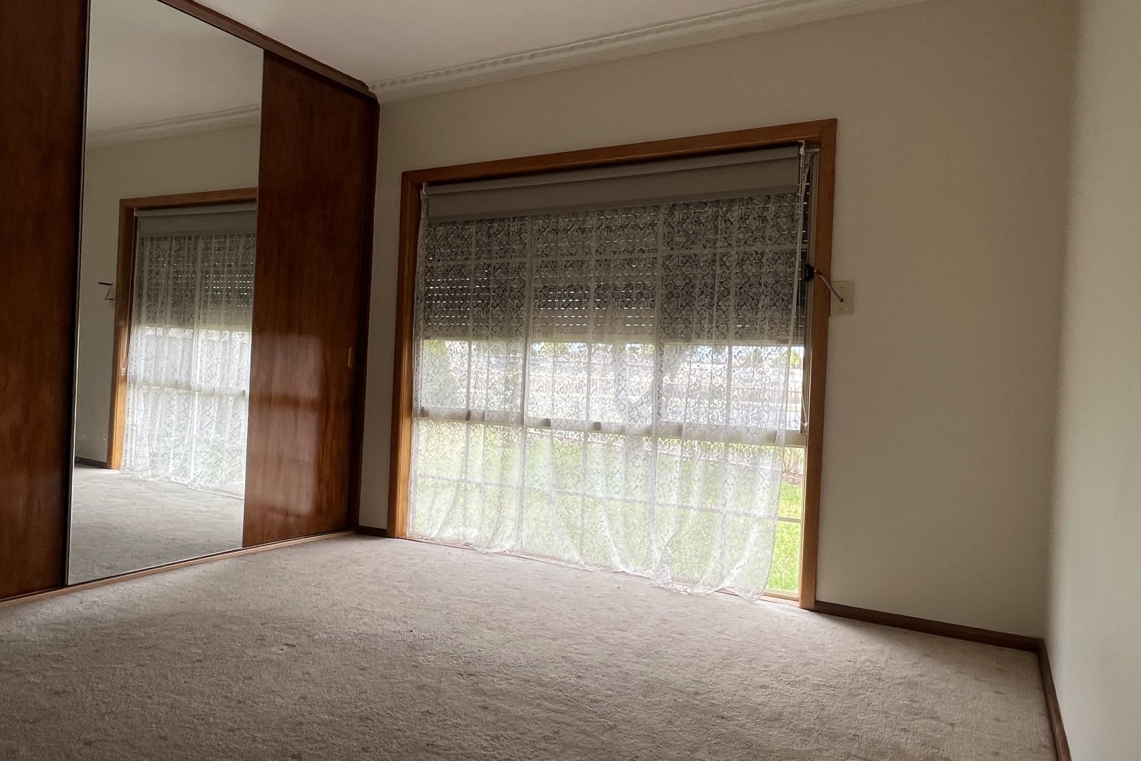 33 West Esplanade, St Albans, VIC 3021, St Albans - Thumbnail 4