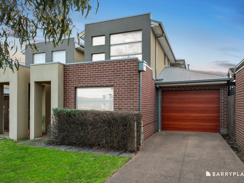 33 Westley Street, Ferntree Gully, VIC 3156 - Image - 21/09/2026