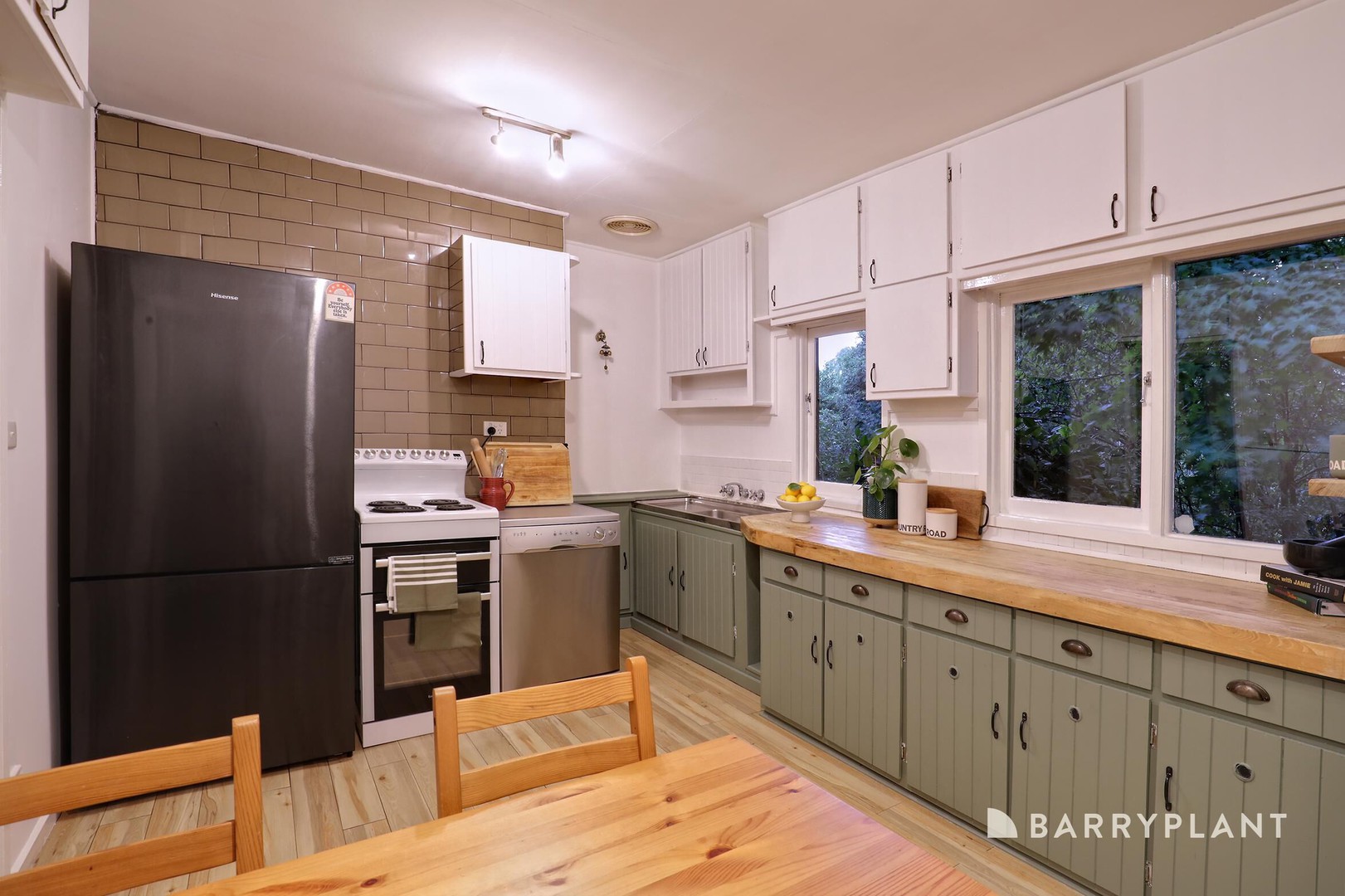 33 Williamson Road, Gembrook, VIC 3783, Gembrook - Thumbnail 8