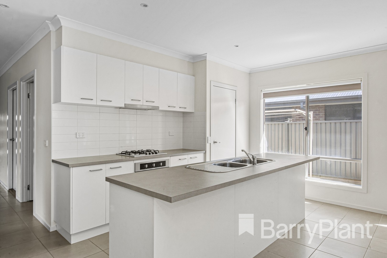 33 Wilmott Street, Lucas, VIC 3350, Lucas - Thumbnail 4