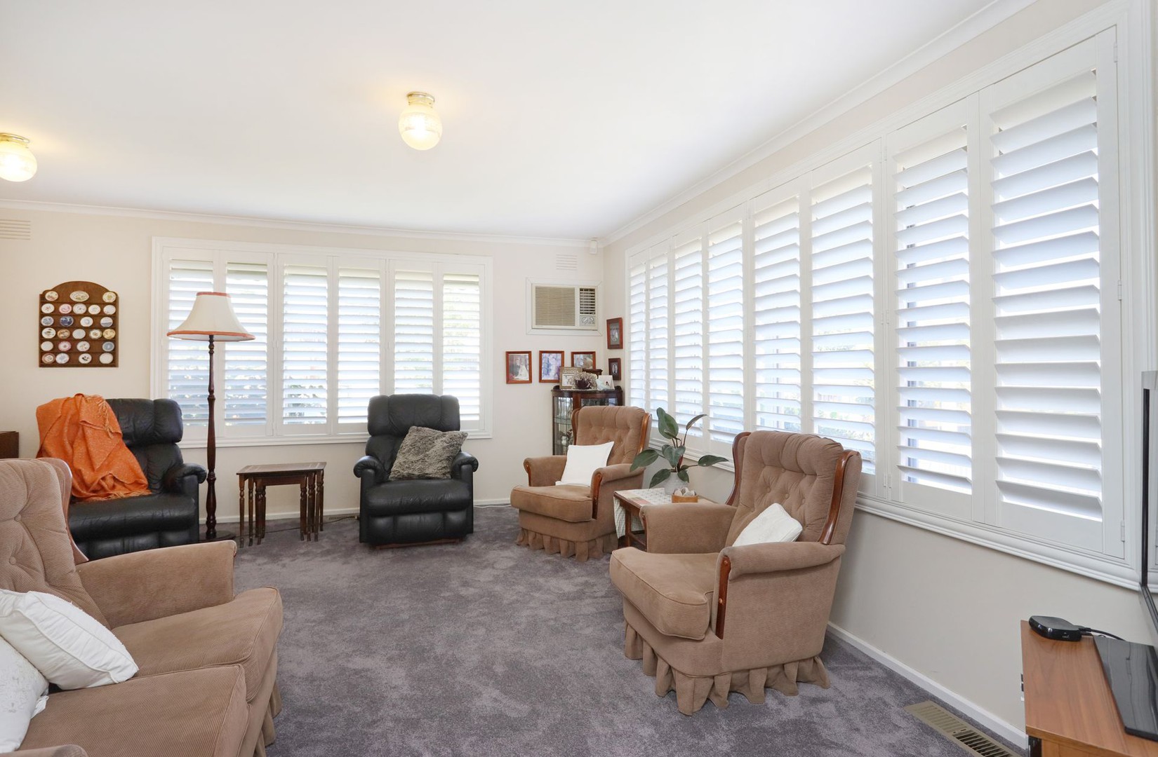 332 Carrick Drive, Gladstone Park, VIC 3043, Gladstone Park - Thumbnail 2