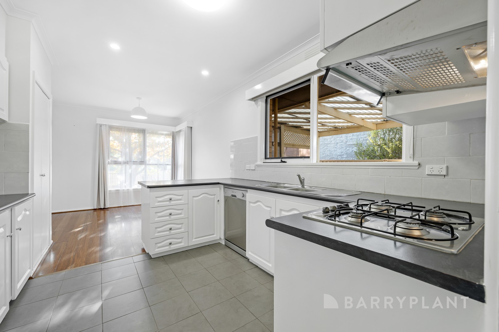 334 Forest StreetWendouree, vic 3355  - Leased, Wendouree - Thumbnail 3