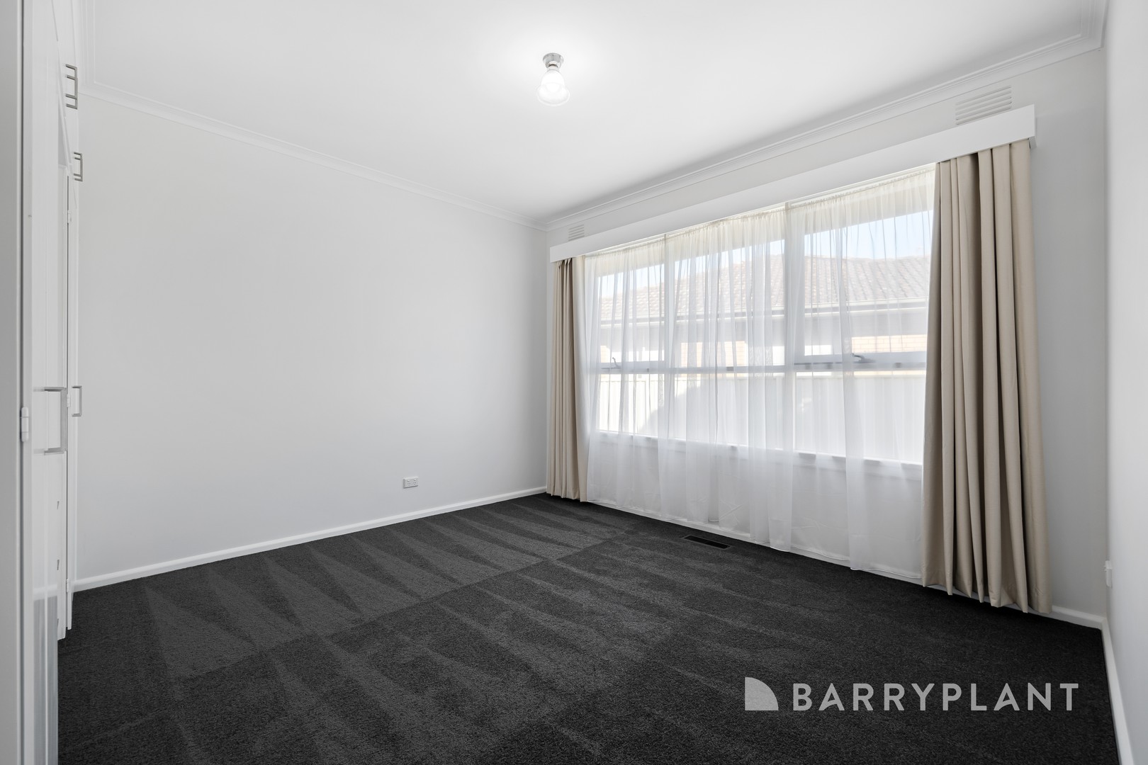 334 Forest StreetWendouree, vic 3355  - Leased, Wendouree - Thumbnail 6