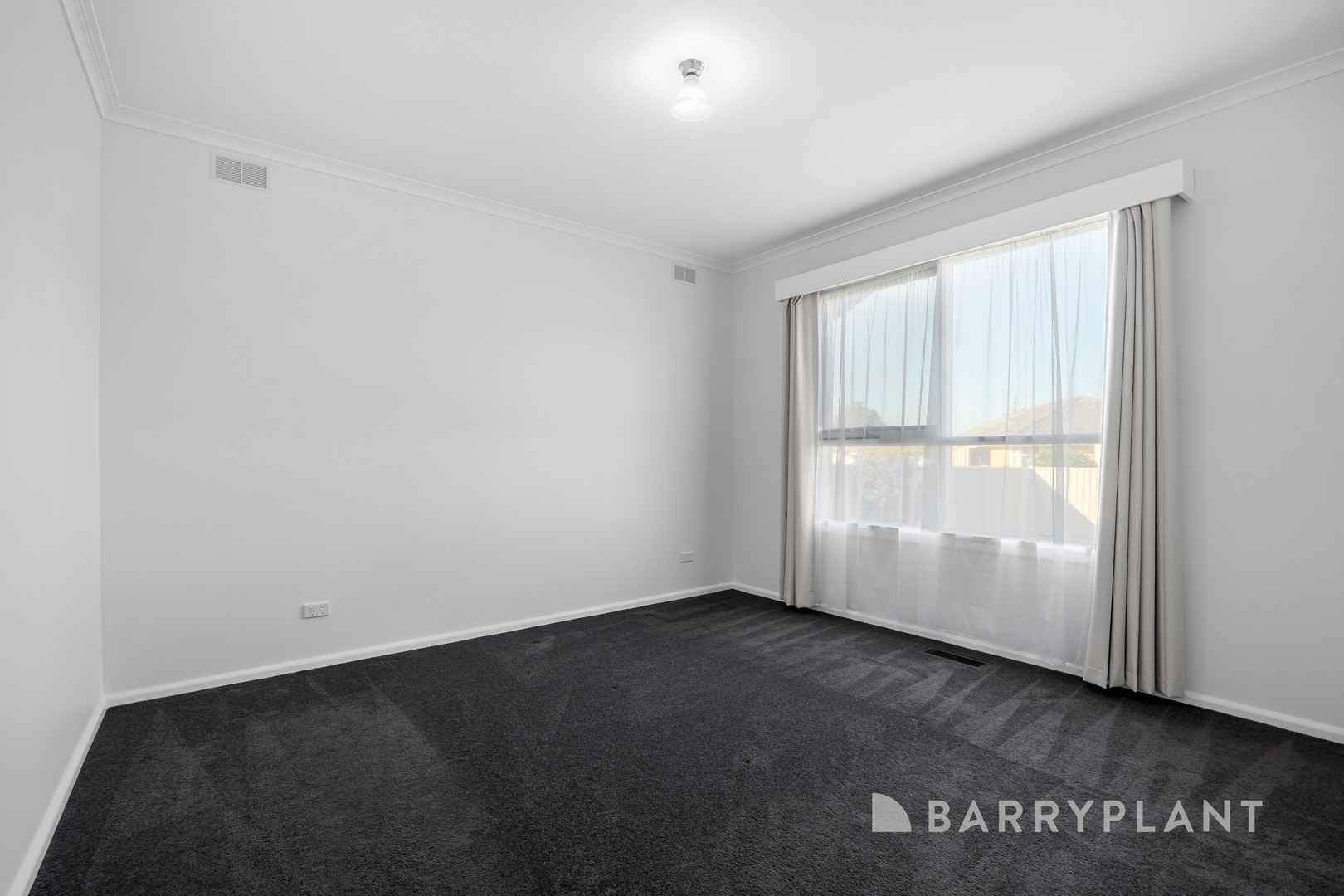 334 Forest StreetWendouree, vic 3355  - Leased, Wendouree - Thumbnail 7