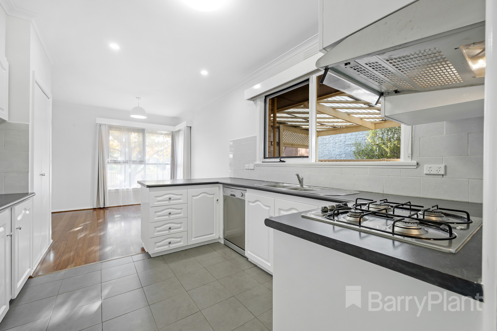 334 Forest Street, Wendouree, VIC 3355, Wendouree - Thumbnail 2