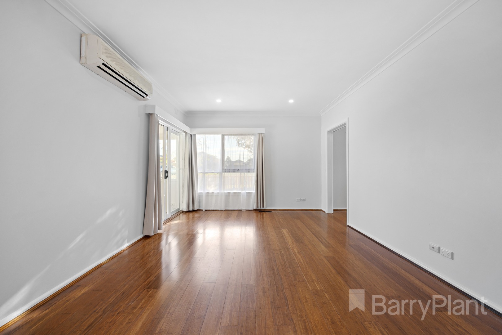 334 Forest Street, Wendouree, VIC 3355, Wendouree - Thumbnail 4